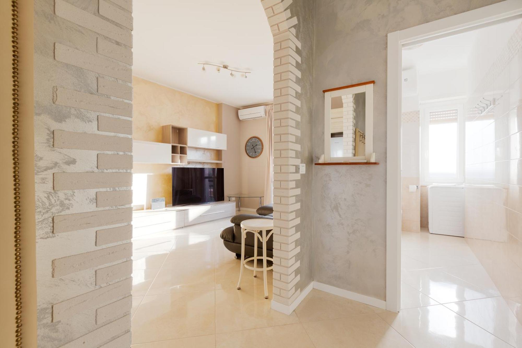 Niguarda Bright Apartment W/ Balcony Милано Екстериор снимка